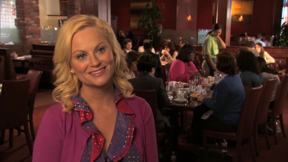 leslie-knope-galentines-day-brunch-episode-parks-and-recreation